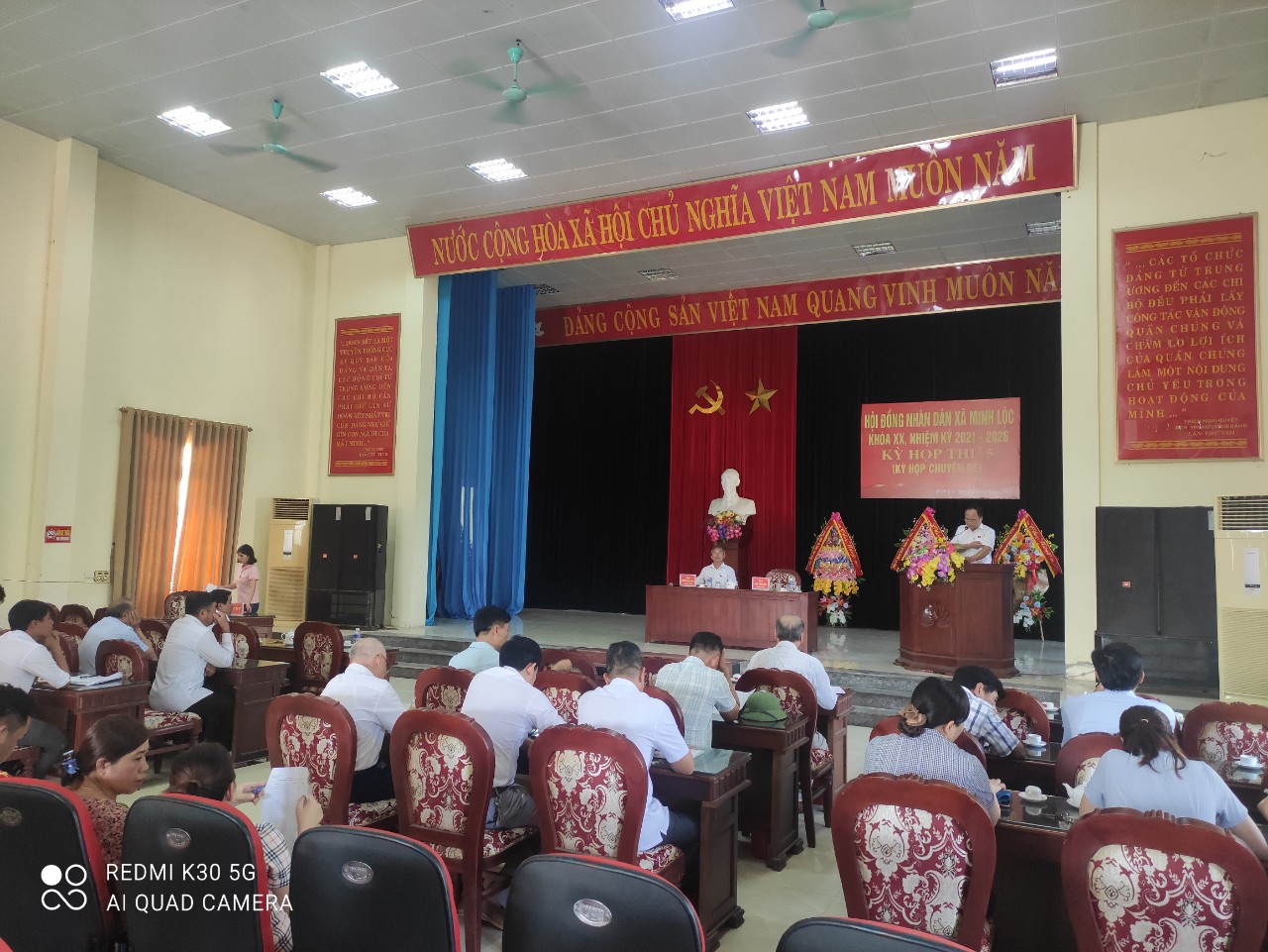 Hội đồng nhân dân xã Minh Lộc tổ chức kỳ họp thứ năm  (Kỳ họp chuyên đề)